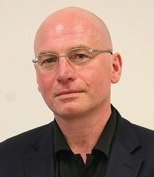 Dr. Bogdan Adamczyk headshot