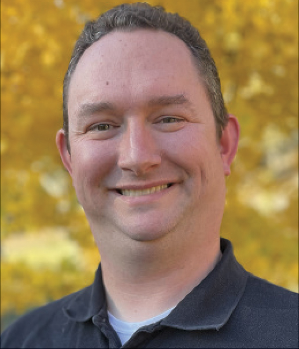 Dr. Zachary Nosker headshot