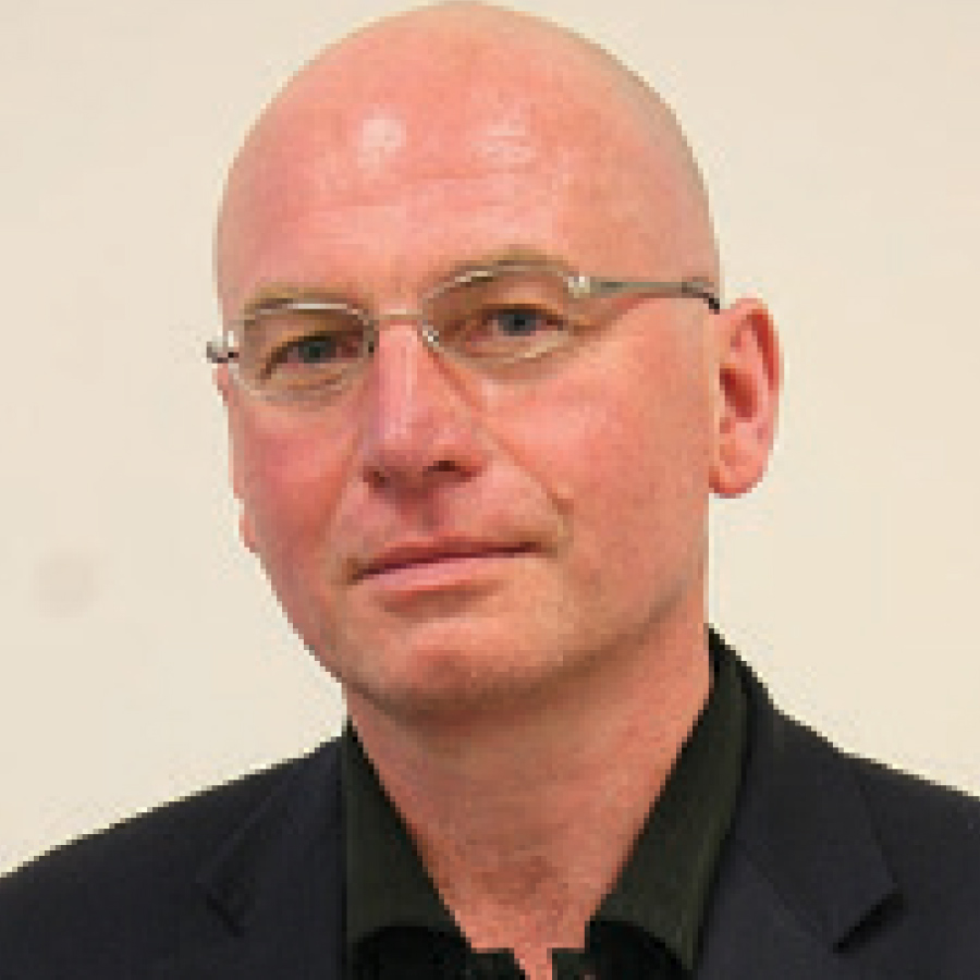 Dr. Bogdan Adamczyk